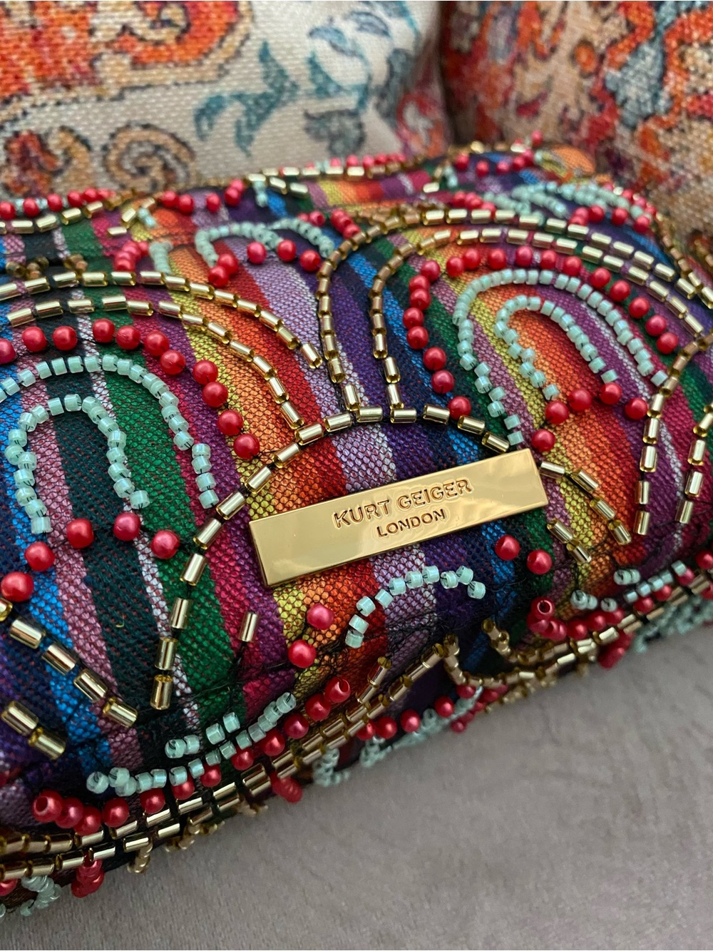 Kurt Geiger Multicolor Beaded Chain Shoulder Bag - Picture 4 of 9